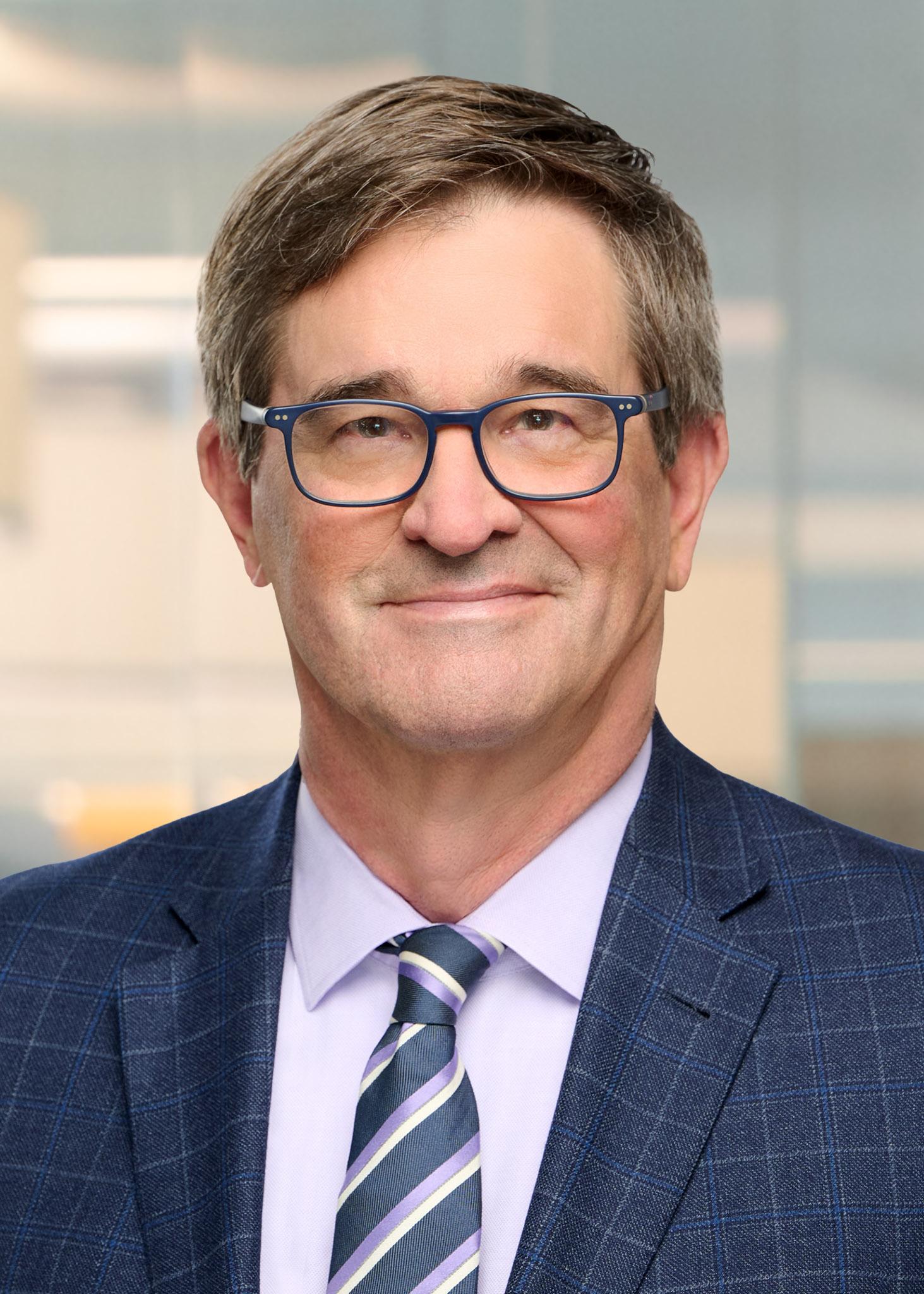 Dr. Douglas G. Duncan